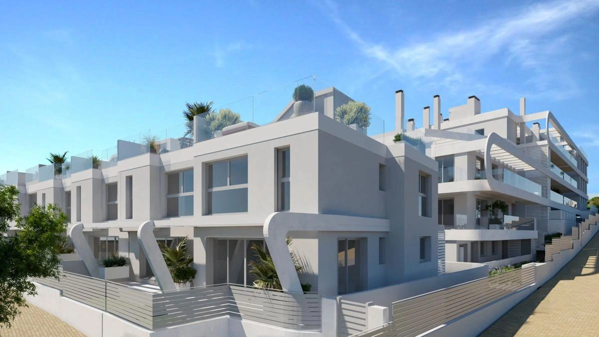 Casa adosada en venta en Estepona