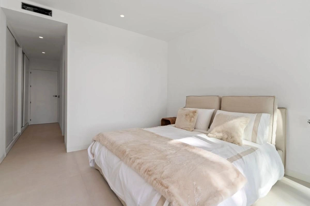 Casa adosada en venta en Estepona