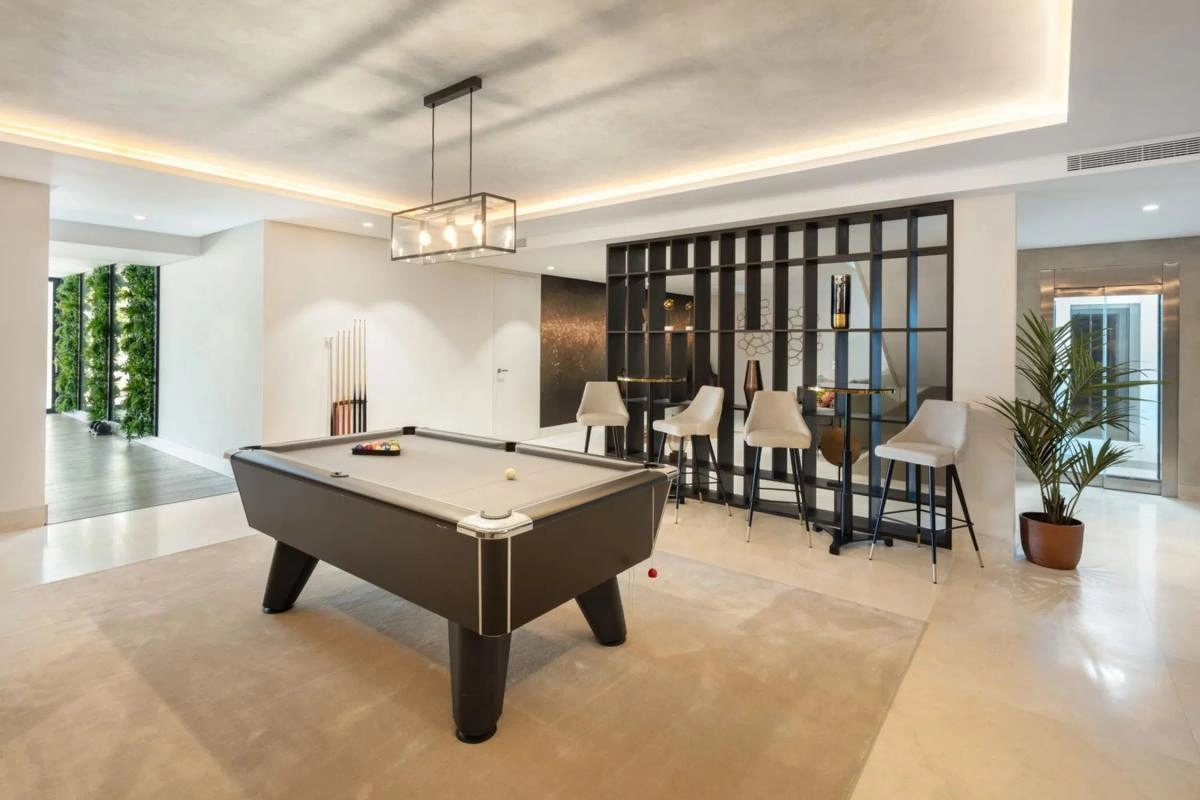 Villa for sale in Benahavís