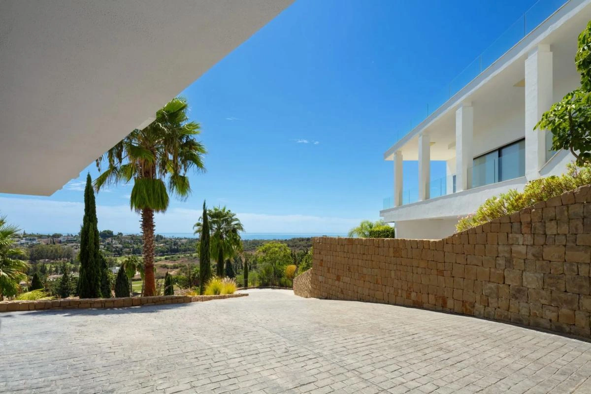 Villa for sale in Benahavís