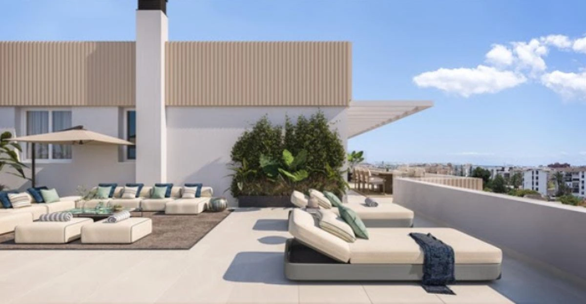 Apartment for sale in Estepona