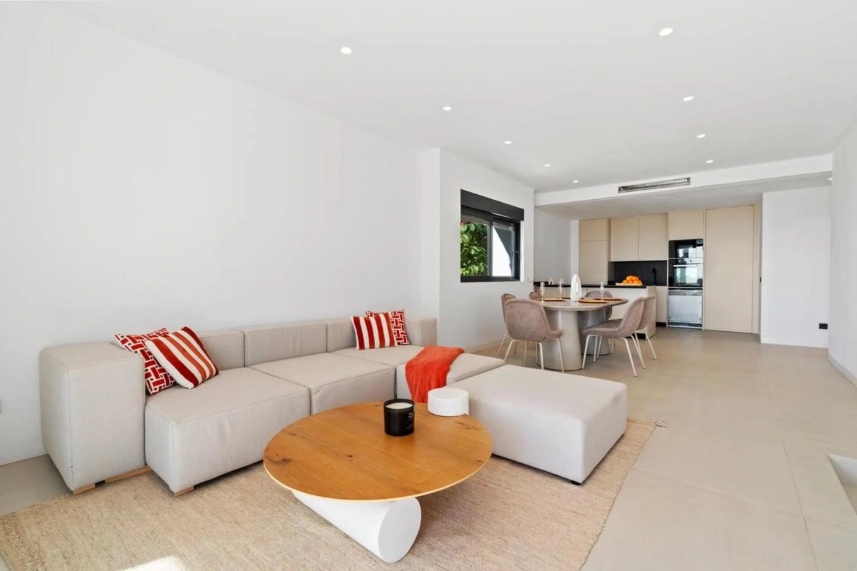 Casa adosada en venta en Estepona
