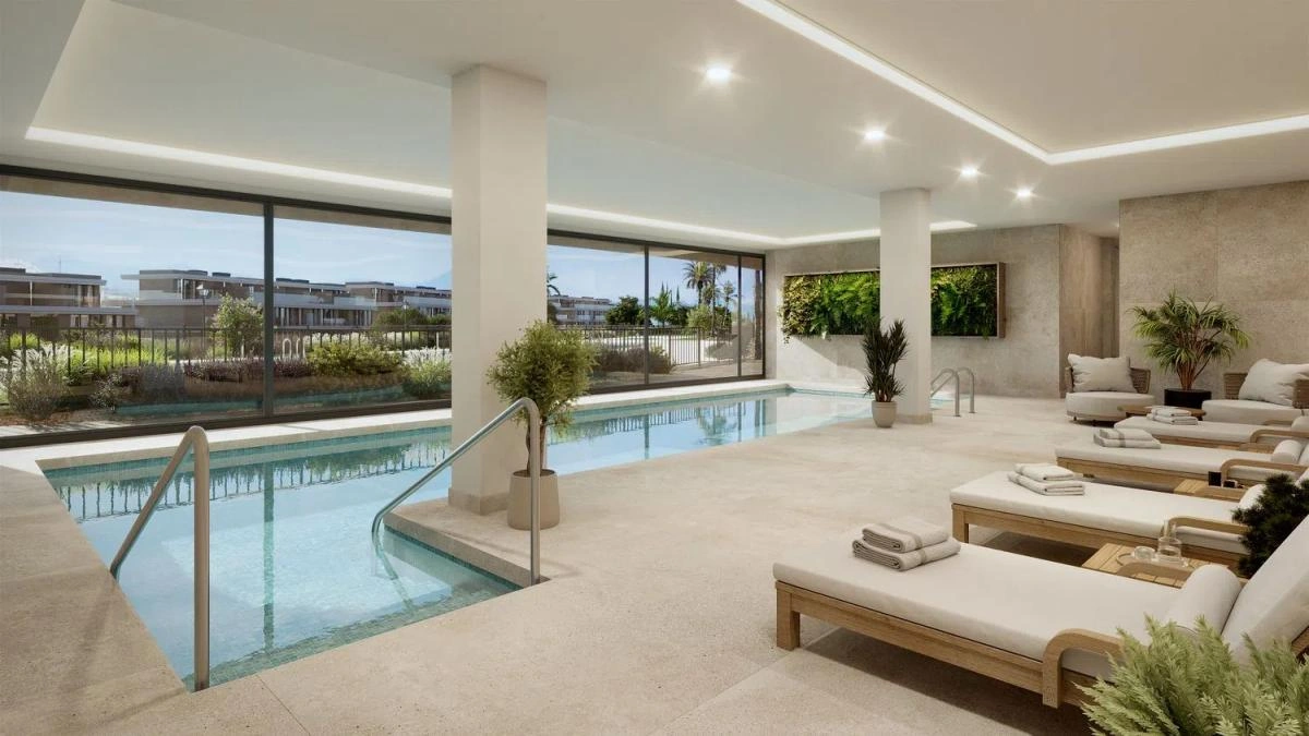 Apartment for sale in Estepona