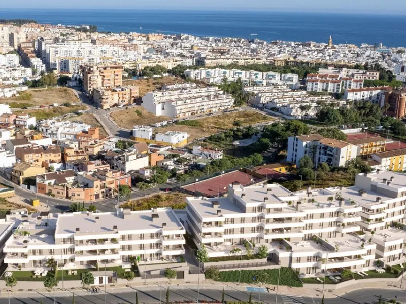 Apartment for sale in Estepona