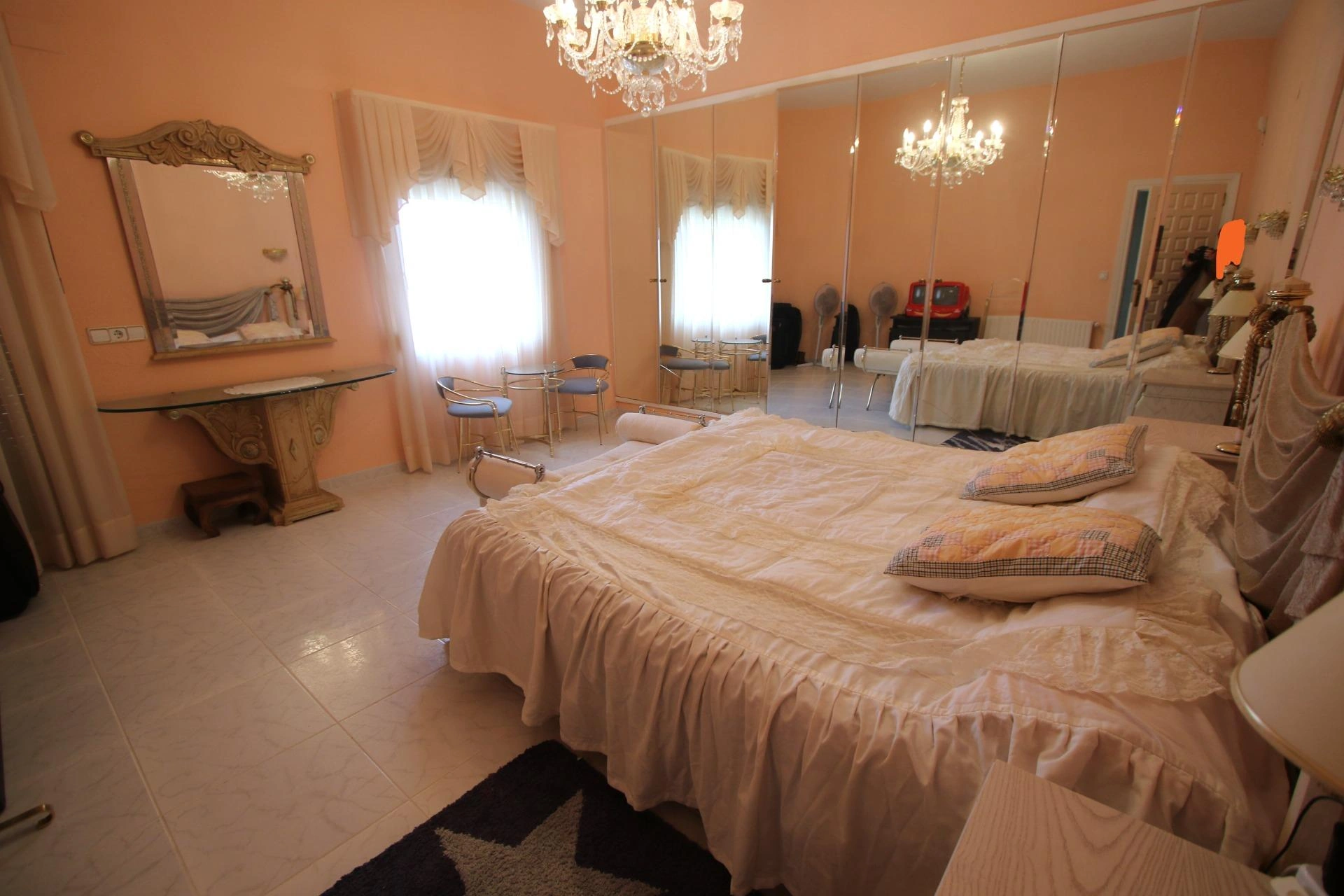 Venta. Chalet/Villa en Calpe