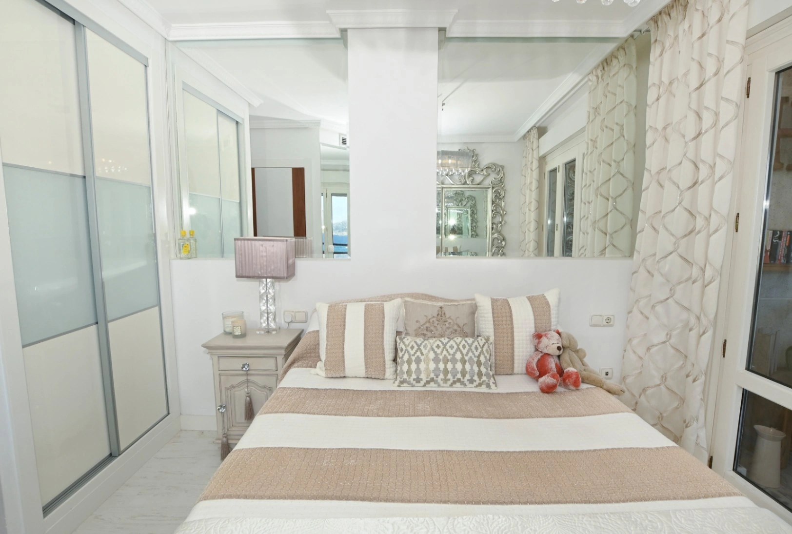 Fantástico Apartamento en Primera Línea