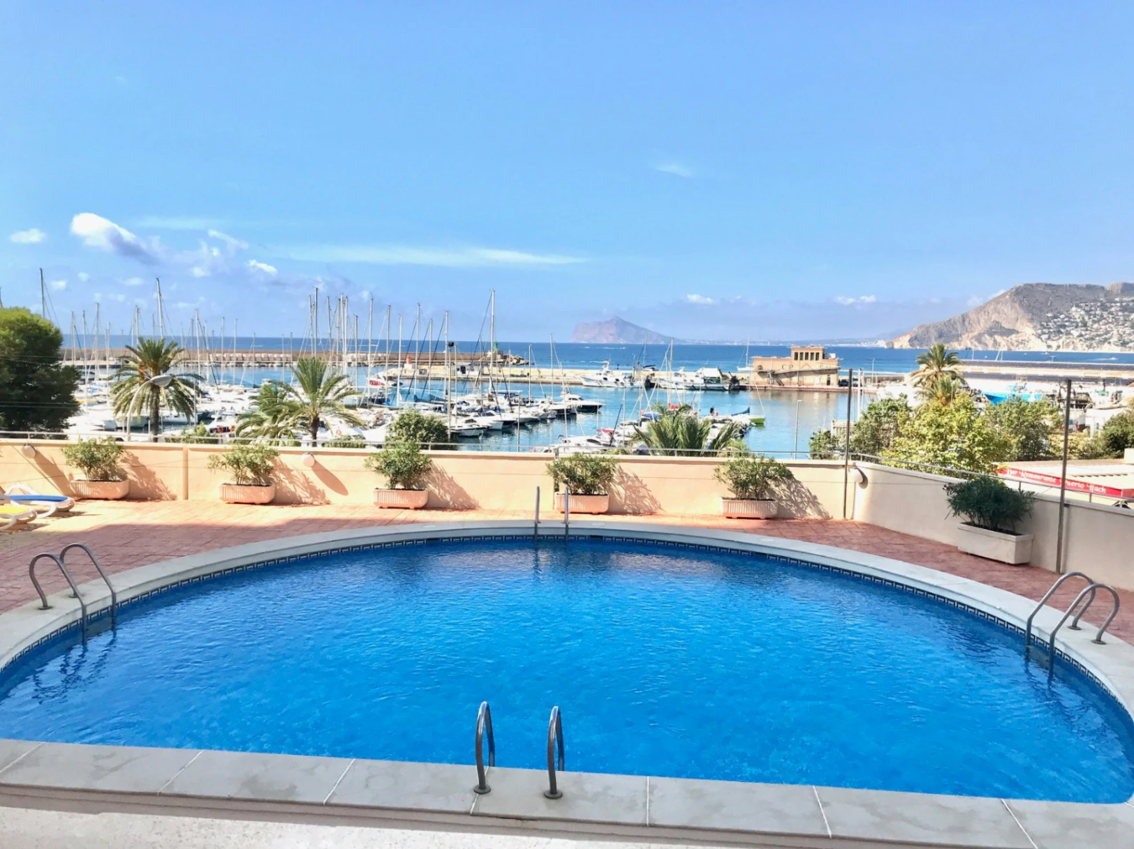 Apartamento en venta de 2 habitaciones en Calpe, Puerto