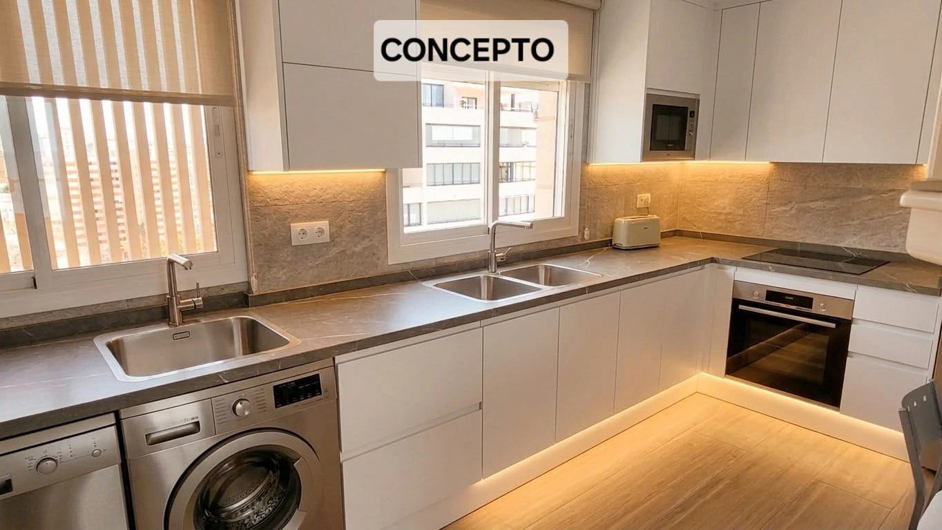 Apartamento en venta de 3 dormitorios en Puerto, Calpe.