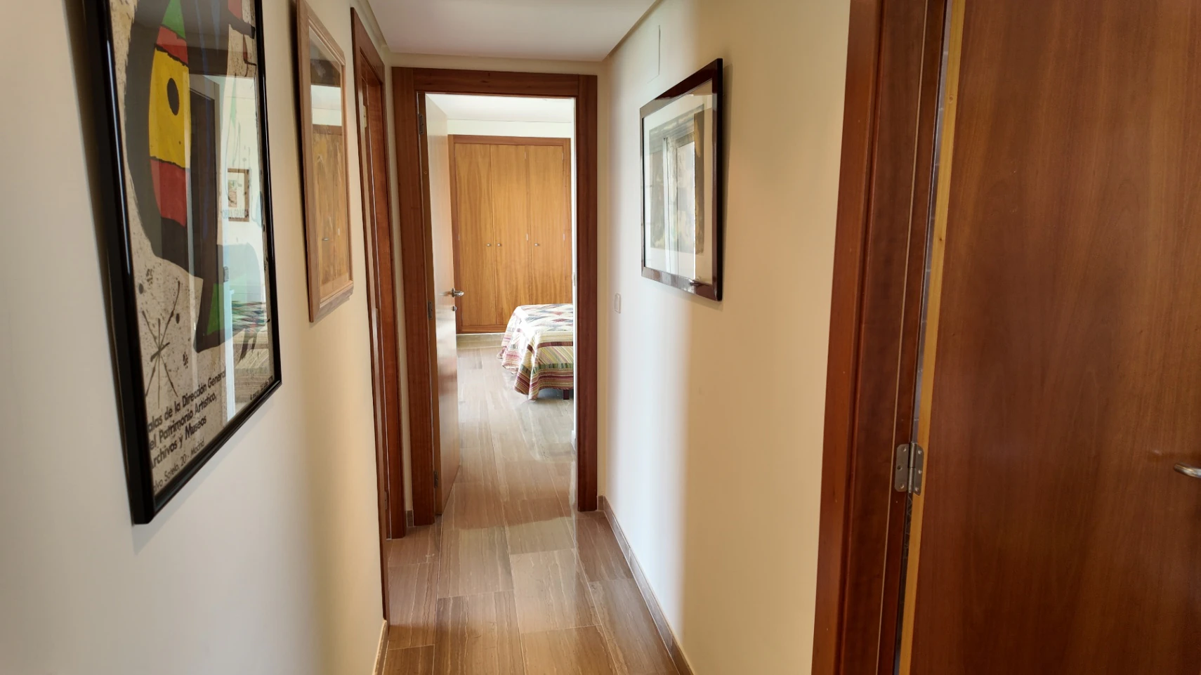 Apartamento en venta de 3 dormitorios en Puerto, Calpe.