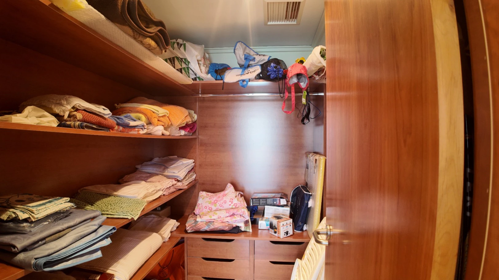 Apartamento en venta de 3 dormitorios en Puerto, Calpe.