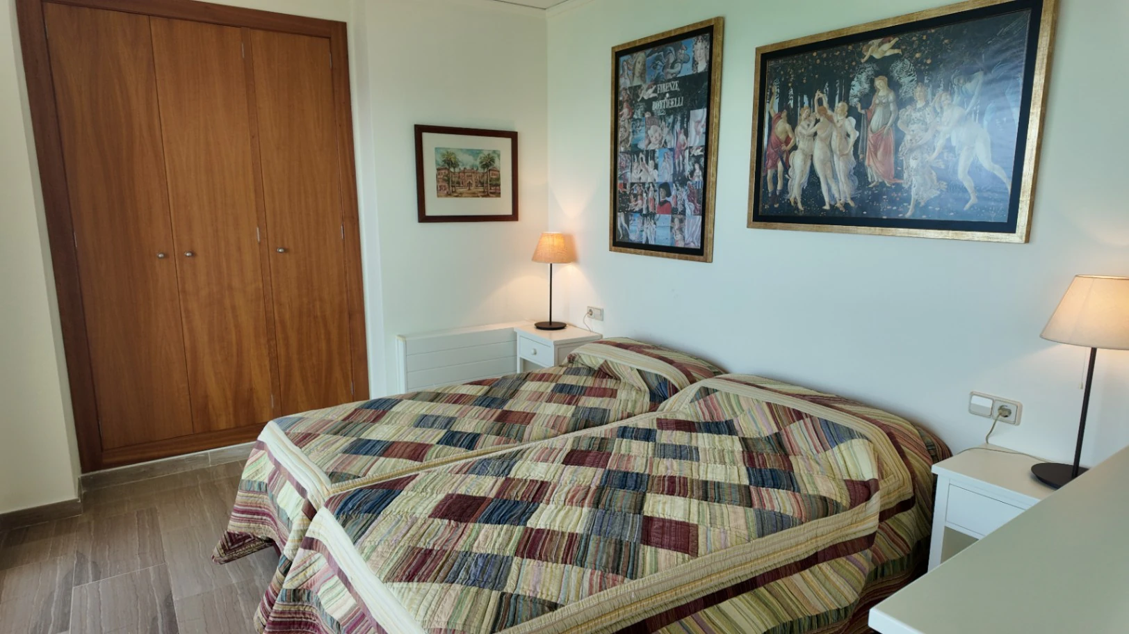 Apartamento en venta de 3 dormitorios en Puerto, Calpe.
