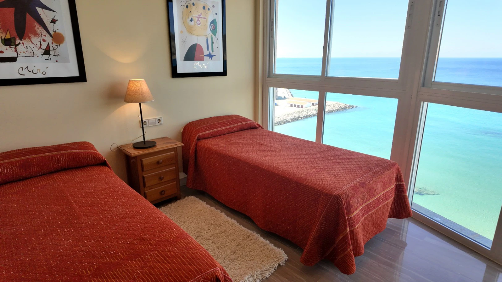 Apartamento en venta de 3 dormitorios en Puerto, Calpe.