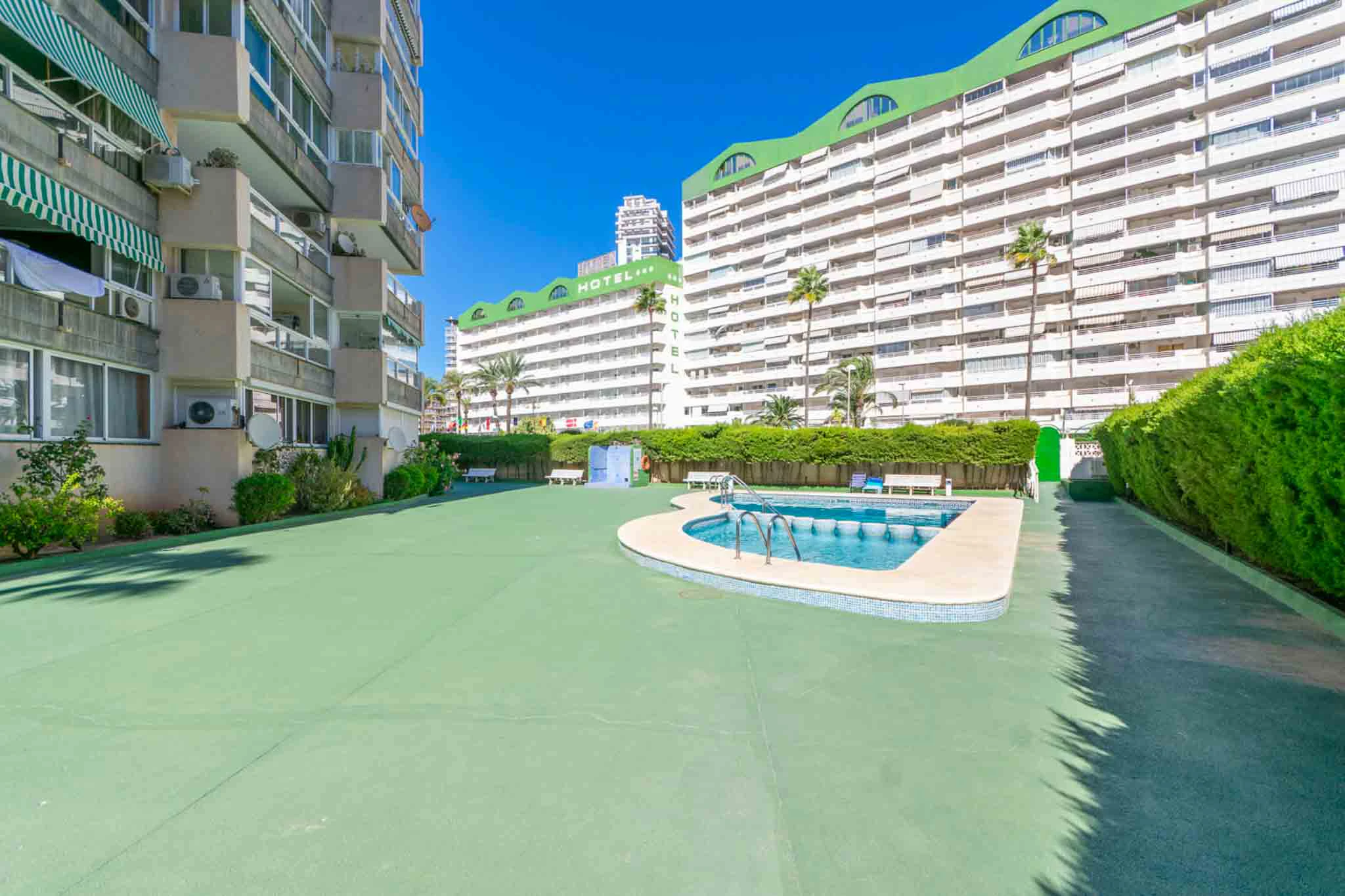 APARTAMENTO REFORMADO EN LA FOSSA CON VISTAS AL MAR