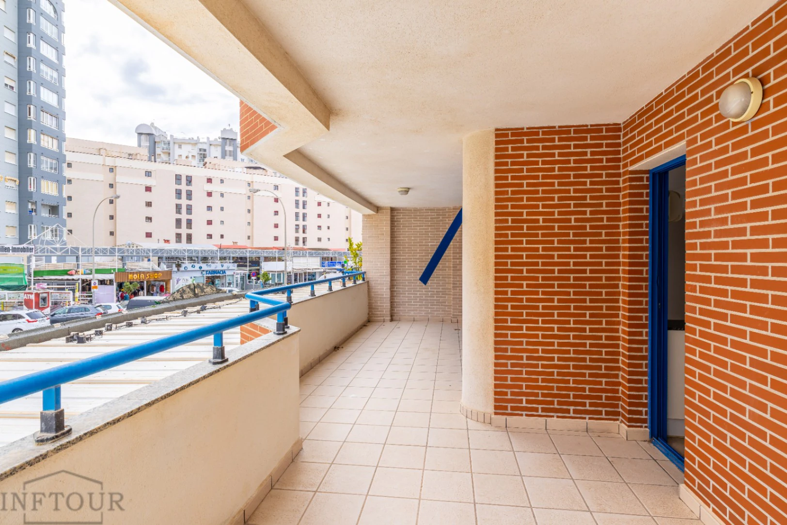 Apartamento en Calpe a 150 m de la Playa de la Fossa con gran terraza y vista parcial al mar