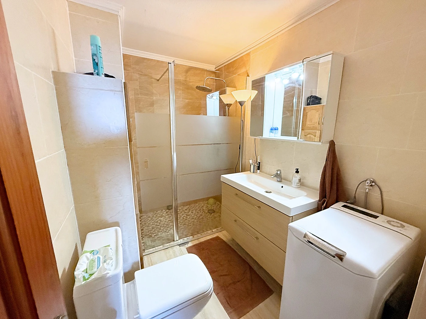 apartamento céntrico con vistas al mar y terraza