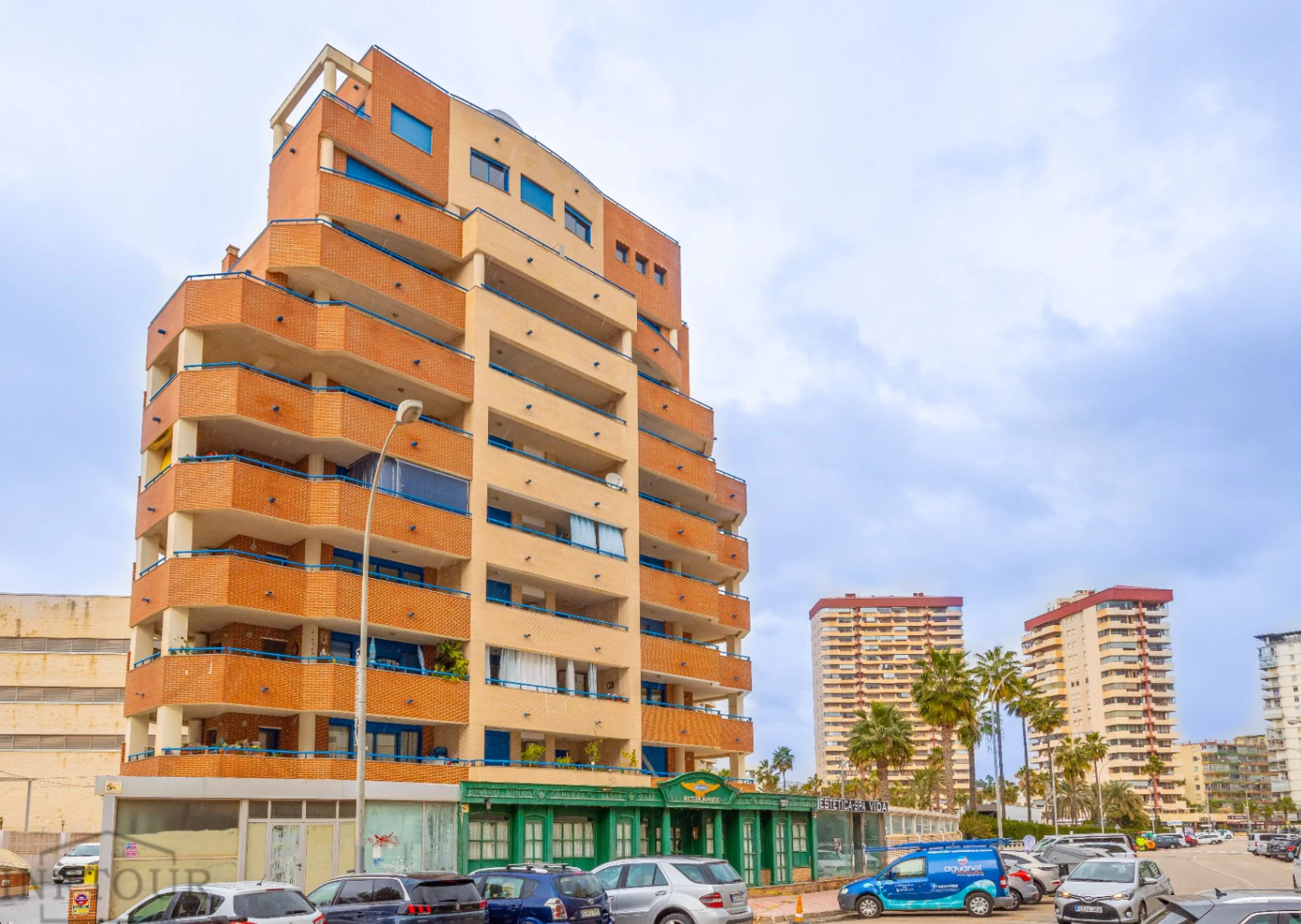 Apartamento en Calpe a 150 m de la Playa de la Fossa con gran terraza y vista parcial al mar