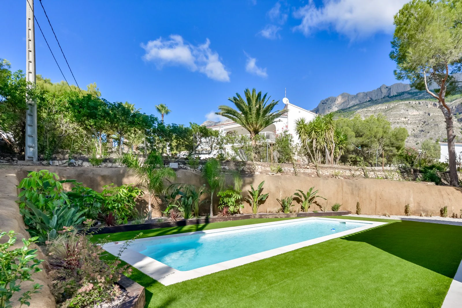 Casa en venta con 3 dormitorios y piscina en Altea Golf