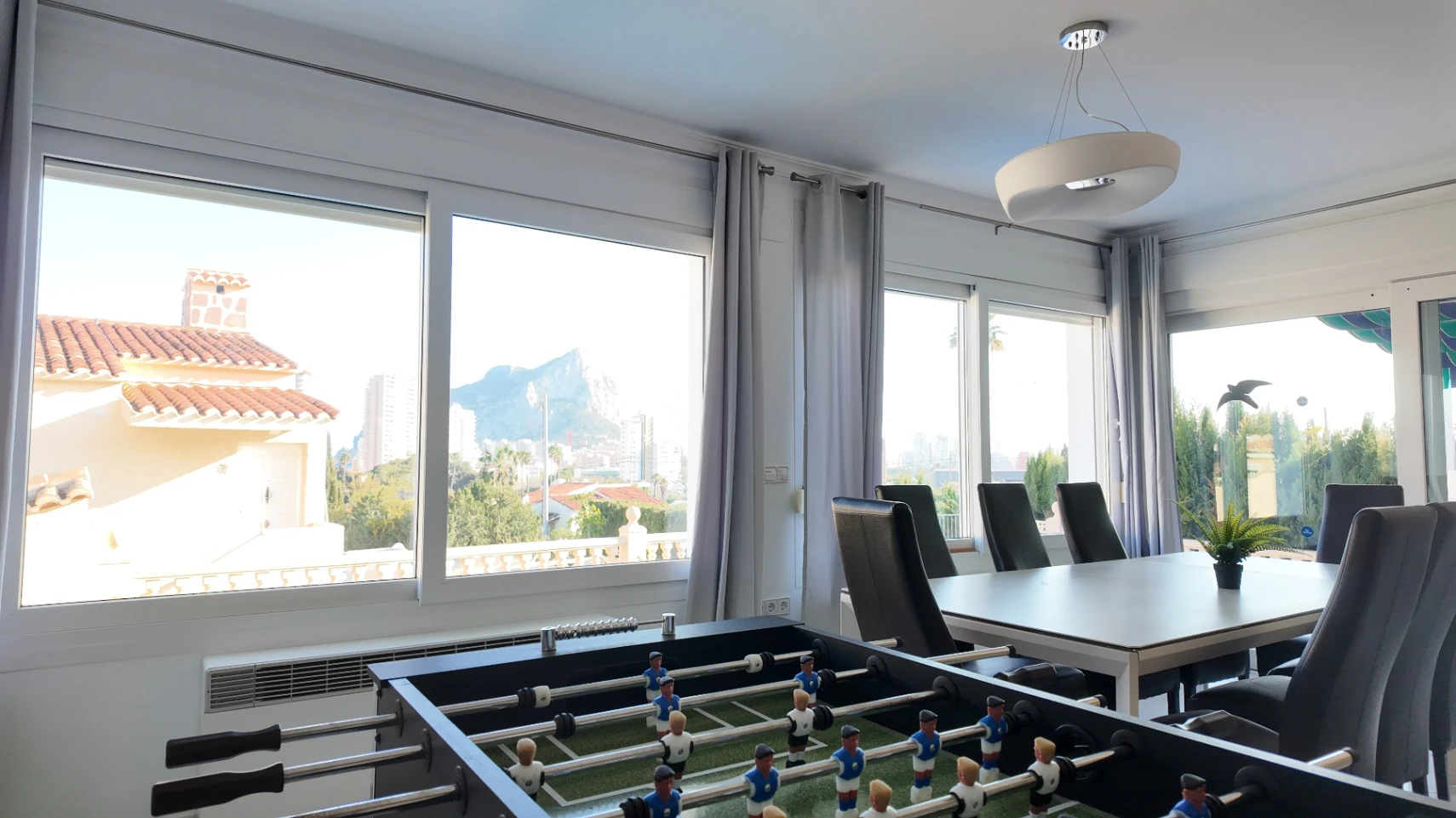 Chalet independiente en Calpe con piscina privada: 3 habitaciones.