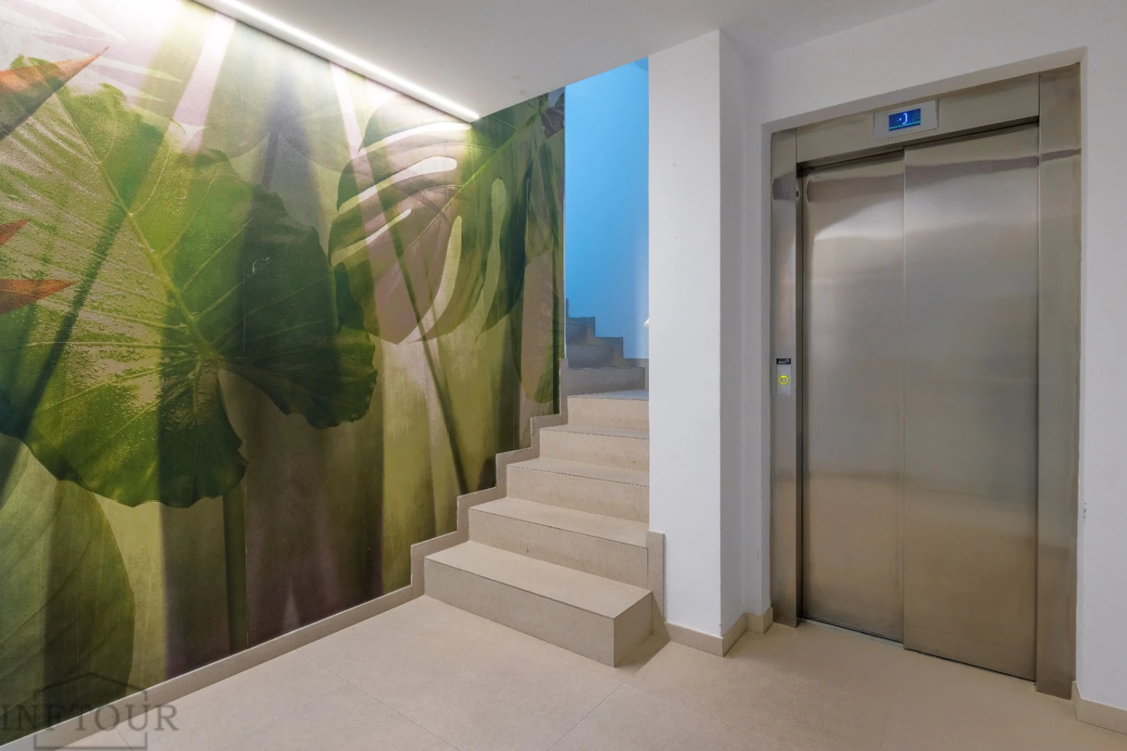 Piso en Calpe con vistas al mar y piscina – 2 dormitorios, terraza y parking