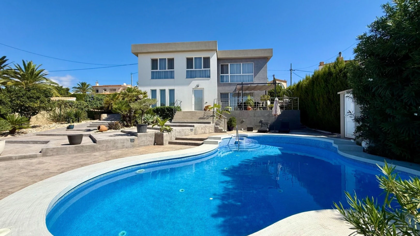 Preciosa casa moderna en venta en Calpe