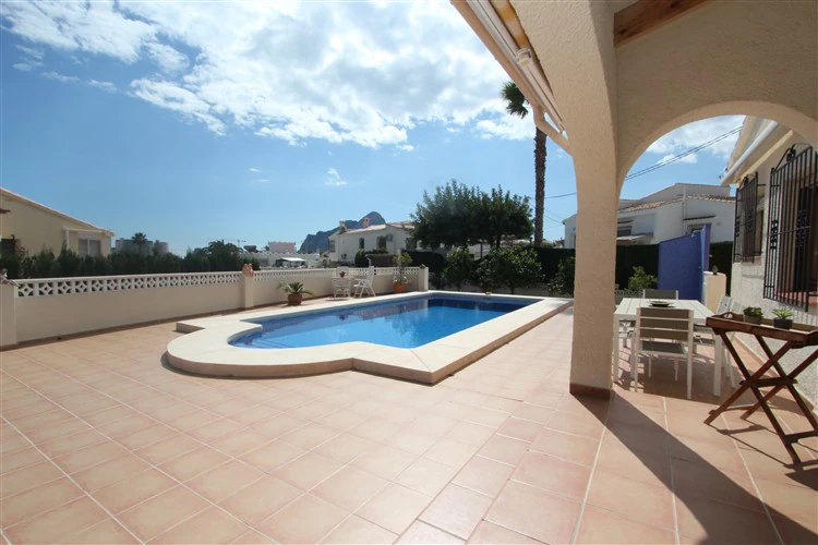 Villa con vistas al Peñon