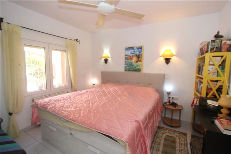 Bonita villa a la venta en Maryvilla