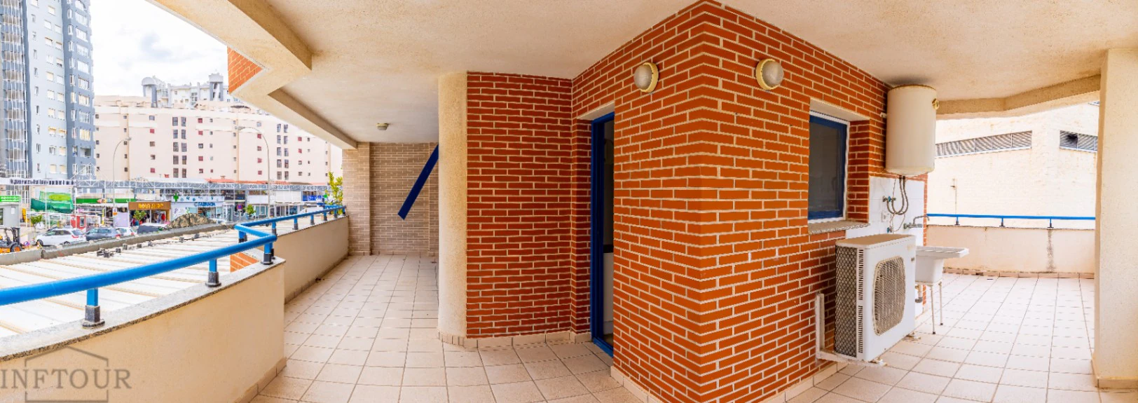 Apartamento en Calpe a 150 m de la Playa de la Fossa con gran terraza y vista parcial al mar