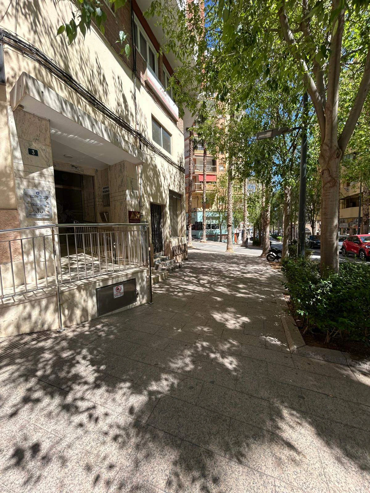 APARTAMENTO CÉNTRICO