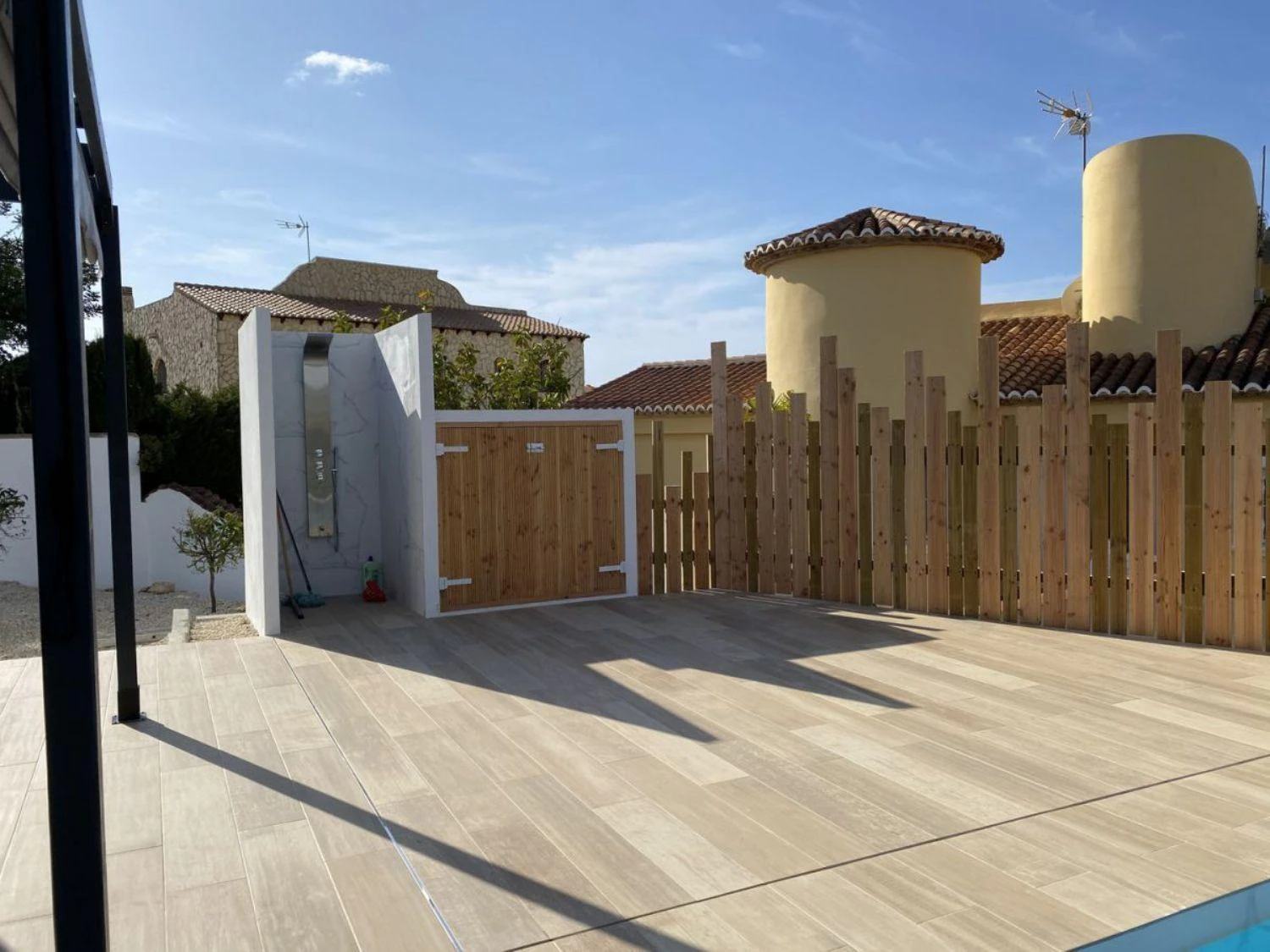 Se vende una hermosa villa bioclimática recién construida.