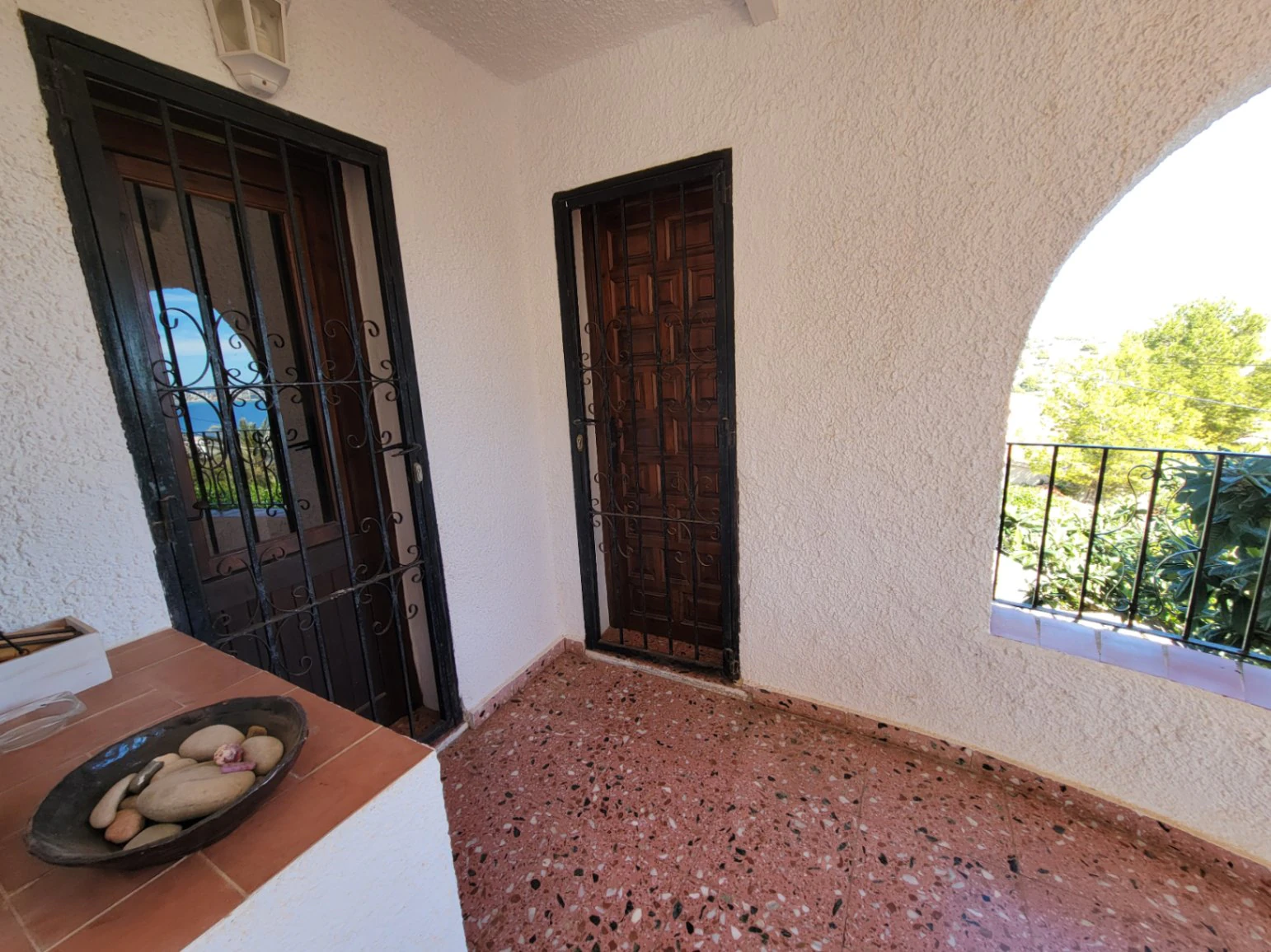 VILLA EN MARYVILLA CON VISTAS ESPECTACULARES CON PROYECTO MODERNO