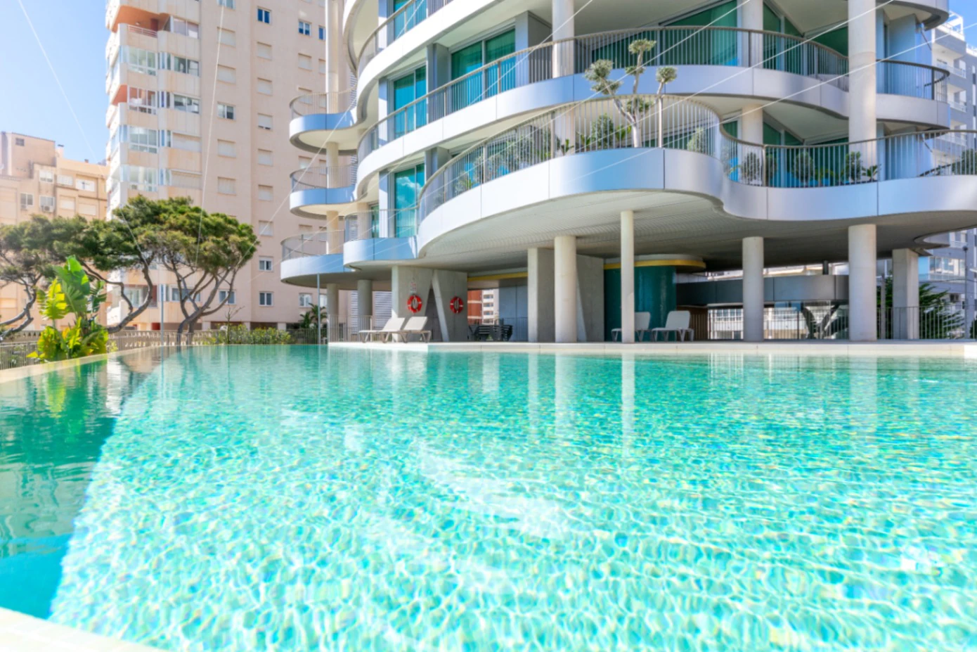 Exclusividad y lujo en primera línea de mar – Últimas unidades disponibles