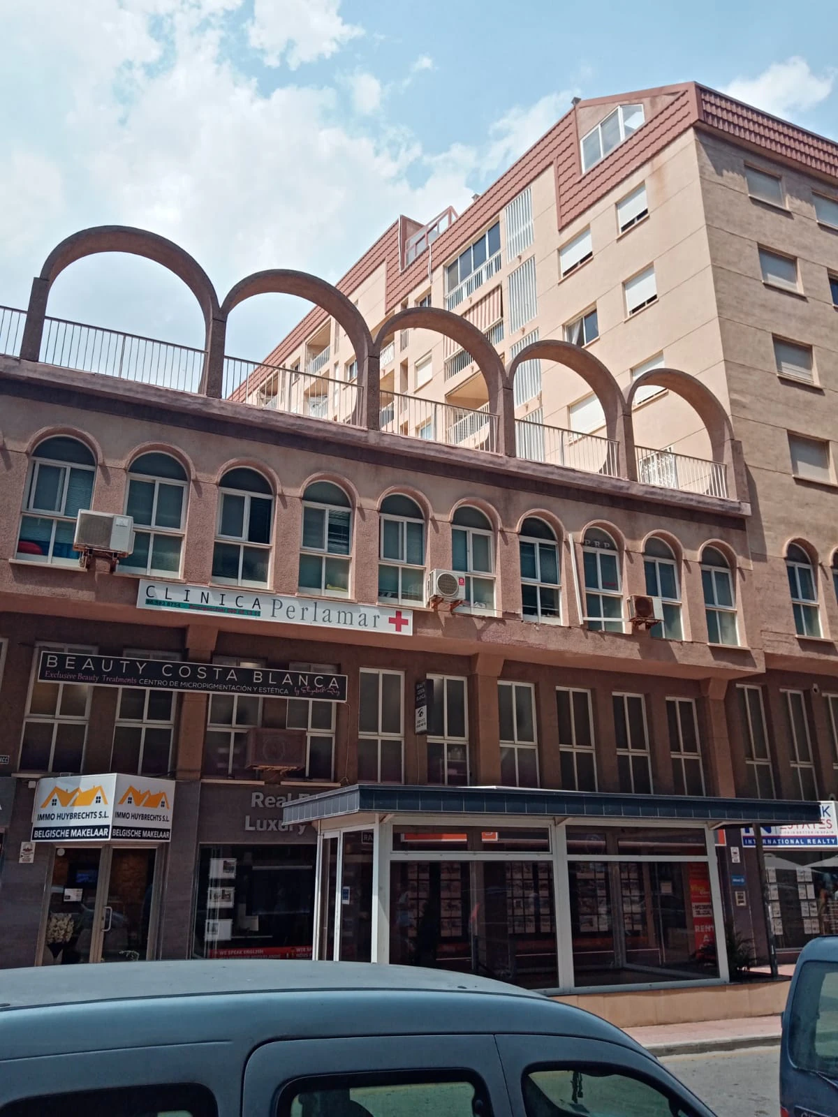apartamento céntrico con vistas al mar y terraza