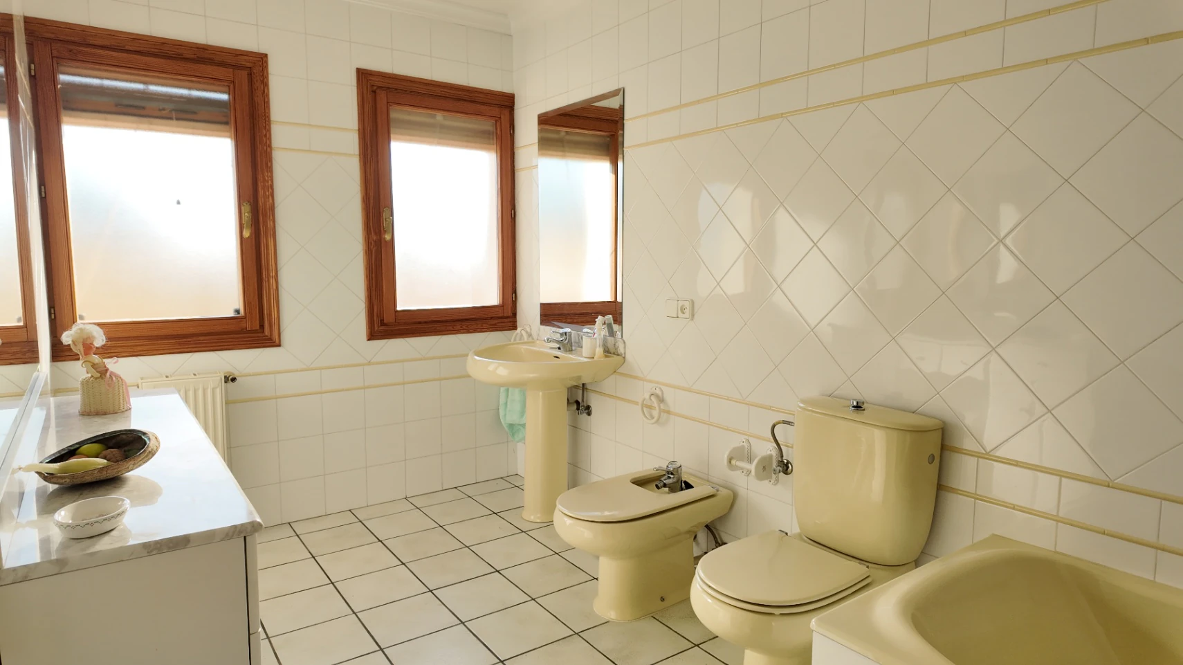 Amplio chalet independiente con 5 dormitorios y piscina en Calpe