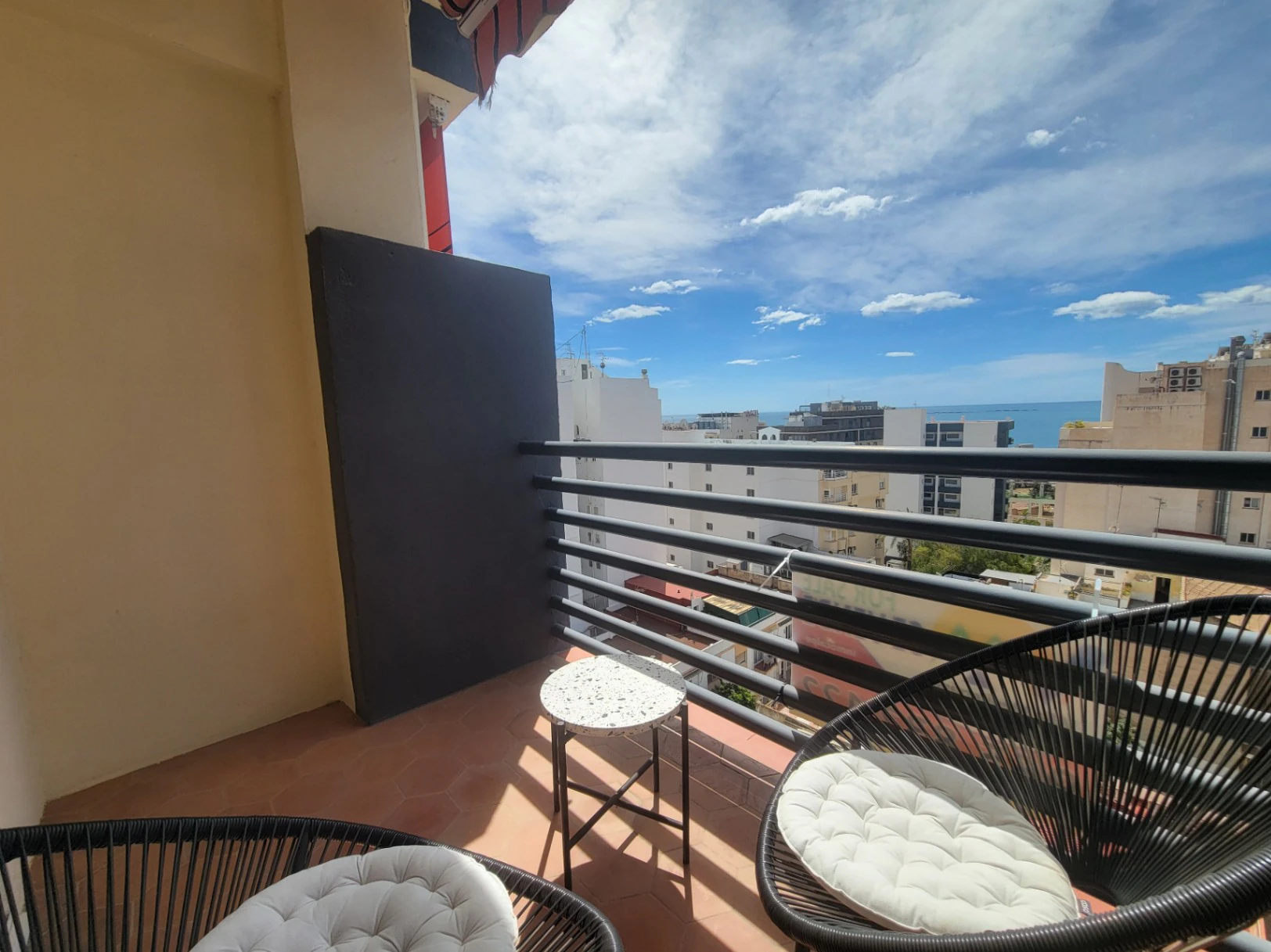 APARTAMENTO CERCA DE TODOS LOS SERVICIOS Y DE LA PLAYA