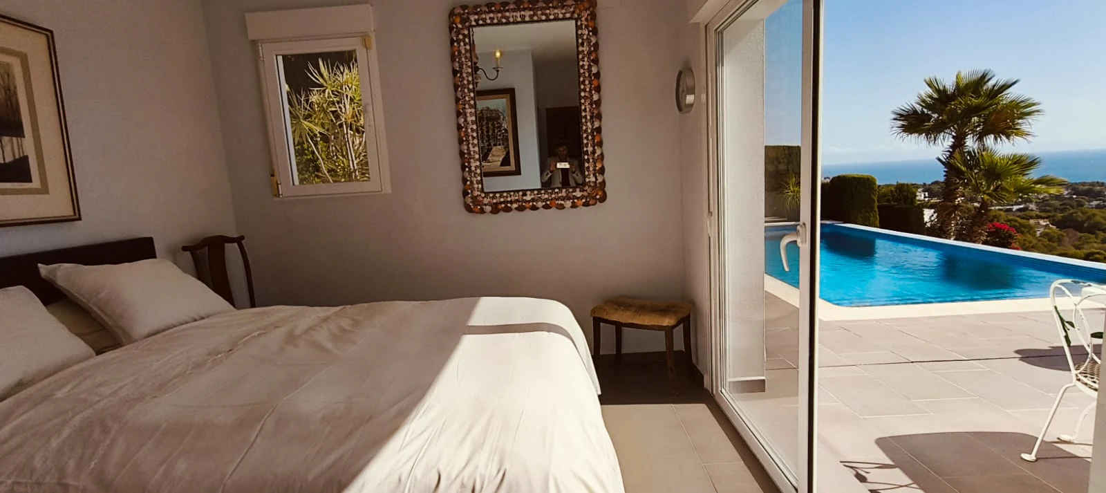 Exclusiva villa en Calpe con vistas panorámicas al Mediterráneo