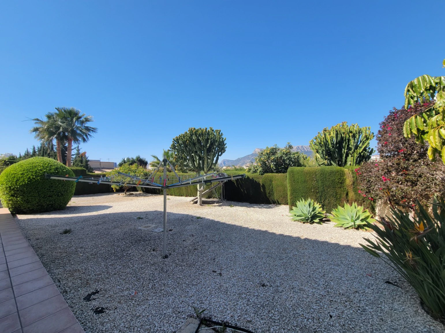 VILLA UBICADA EN MUY BUENA ZONA