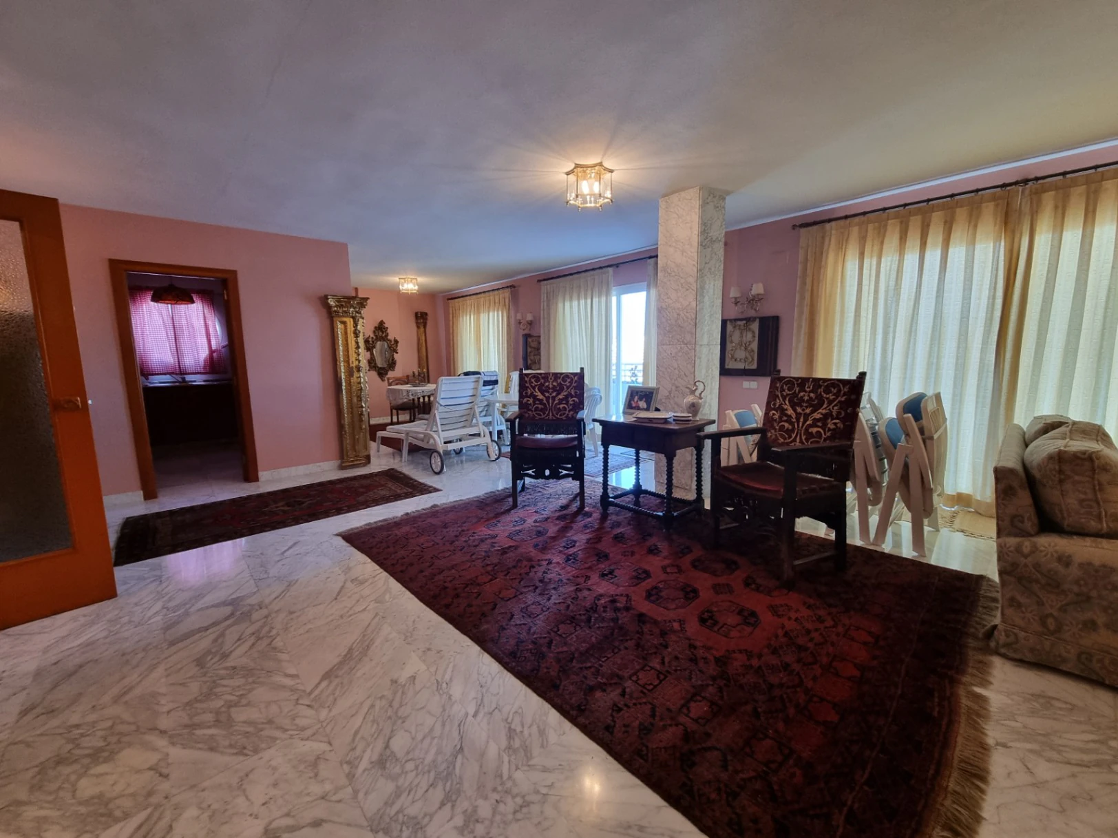 APARTAMENTO SITUADO EN PRIMERA LINEA
