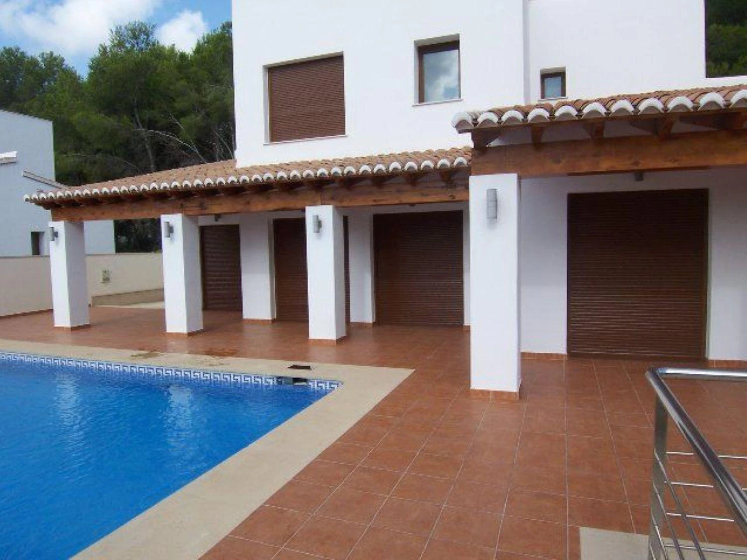 2 Estupendas villas en una zona tranquila y verde.