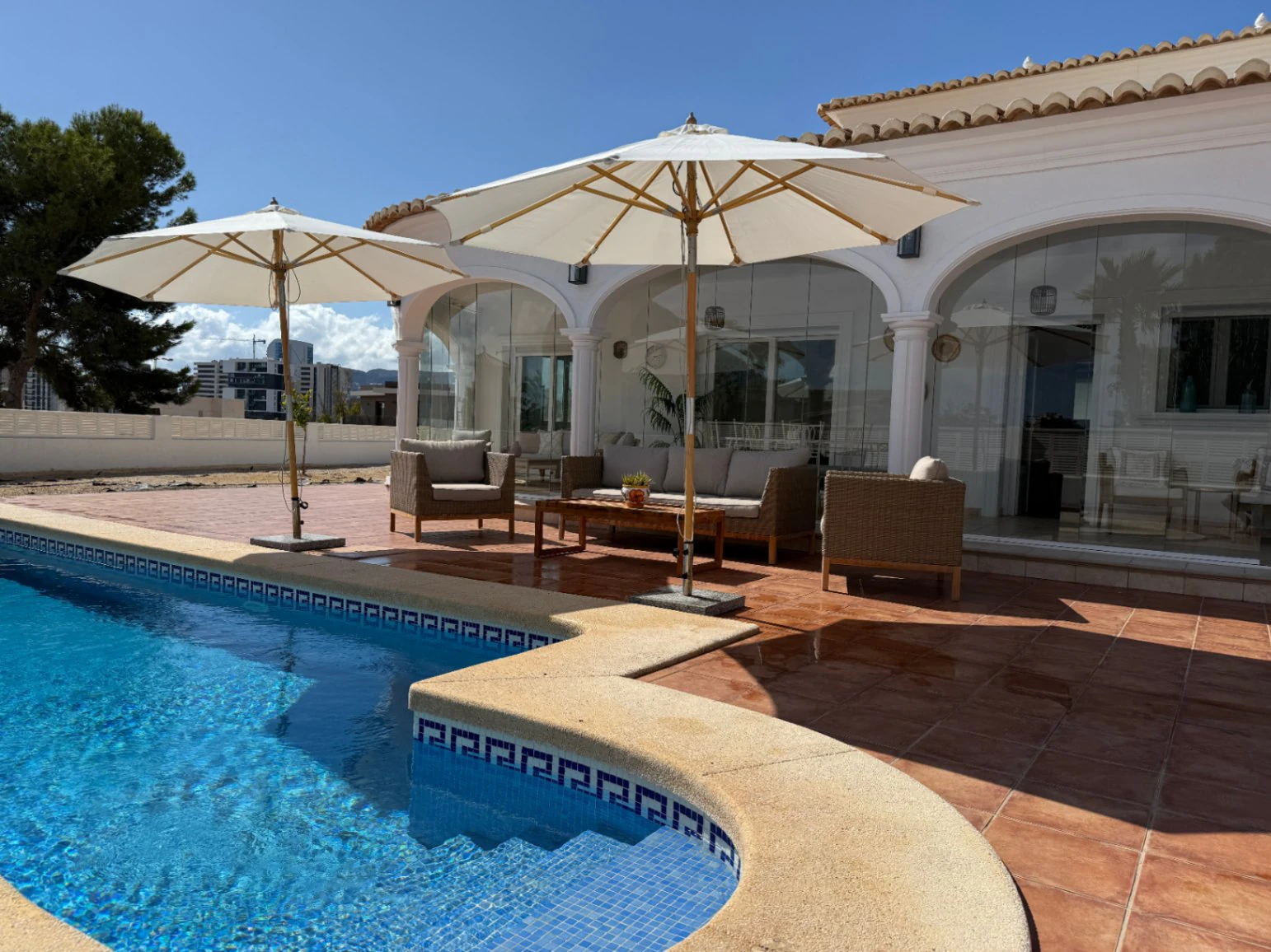 VILLA MUY BONITA Y REFORMADA CERCA DE CALPE