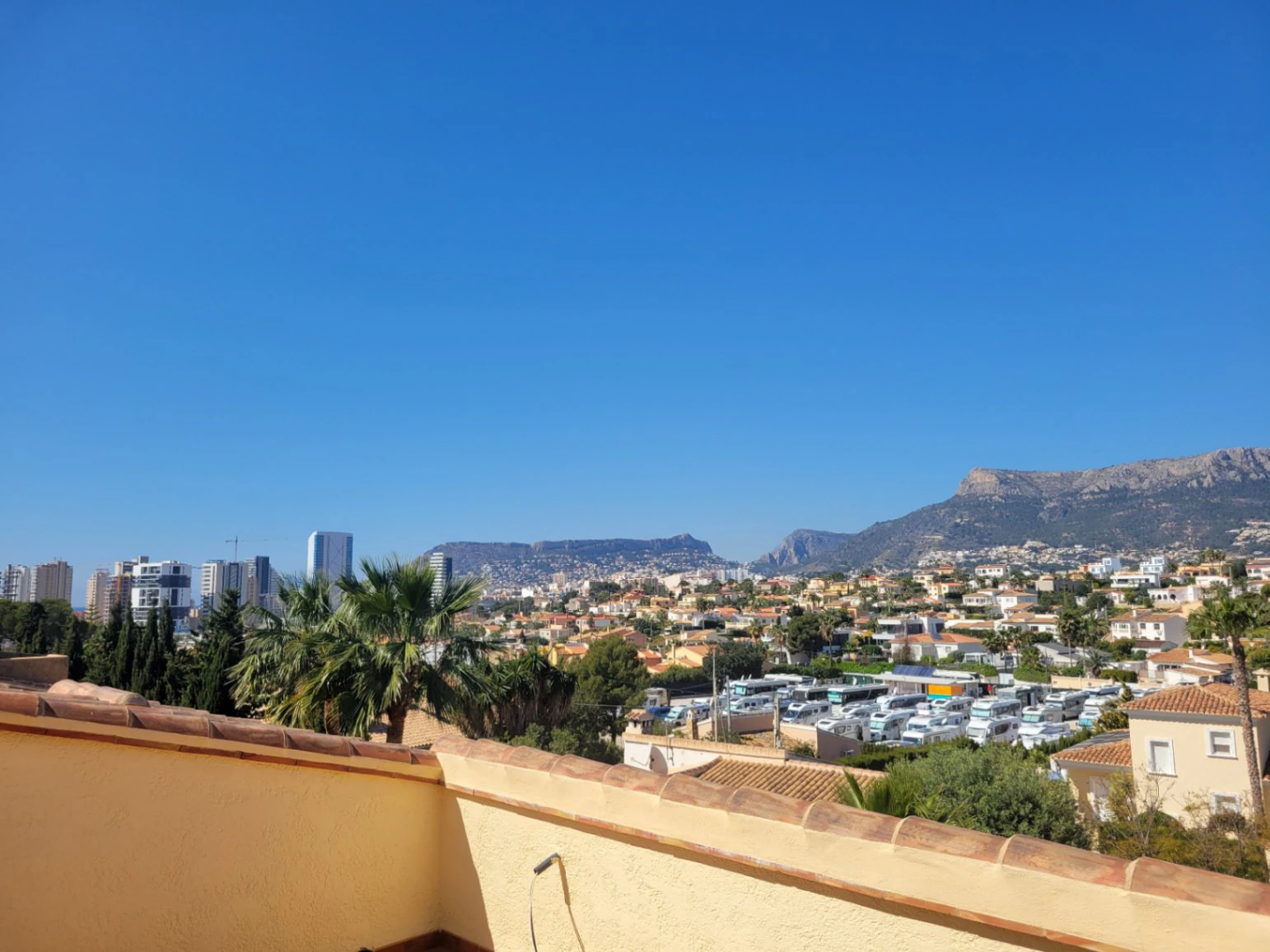 VILLA UBICADA EN MUY BUENA ZONA