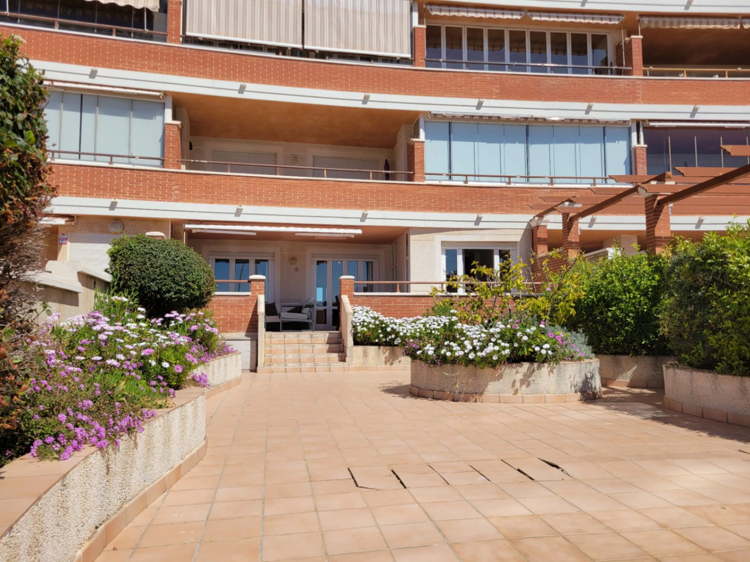 Apartamento en primera linea de playa con acceso directo a la playa.