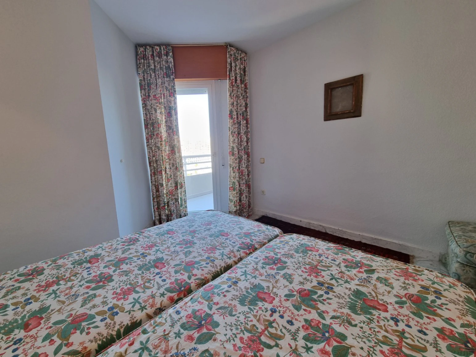 APARTAMENTO SITUADO EN PRIMERA LINEA