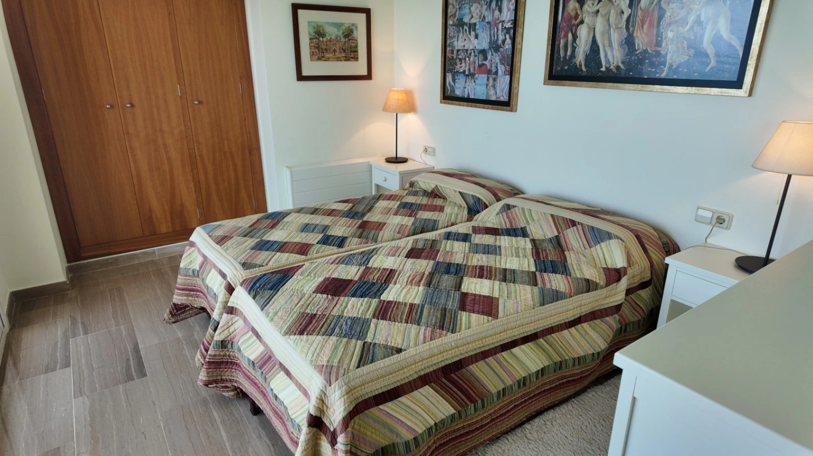 Apartamento en venta de 3 dormitorios en Puerto, Calpe.
