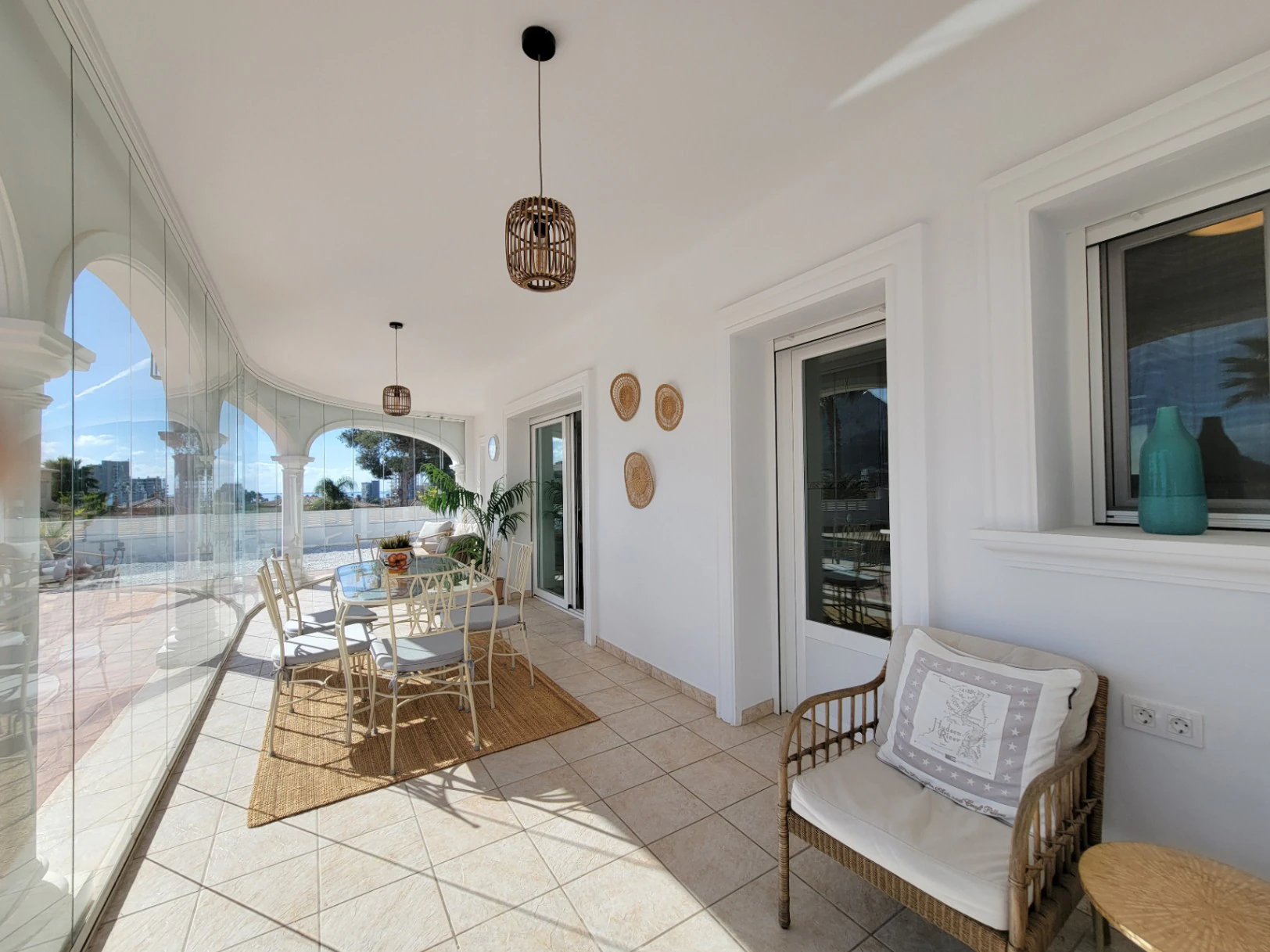 VILLA MUY BONITA Y REFORMADA CERCA DE CALPE