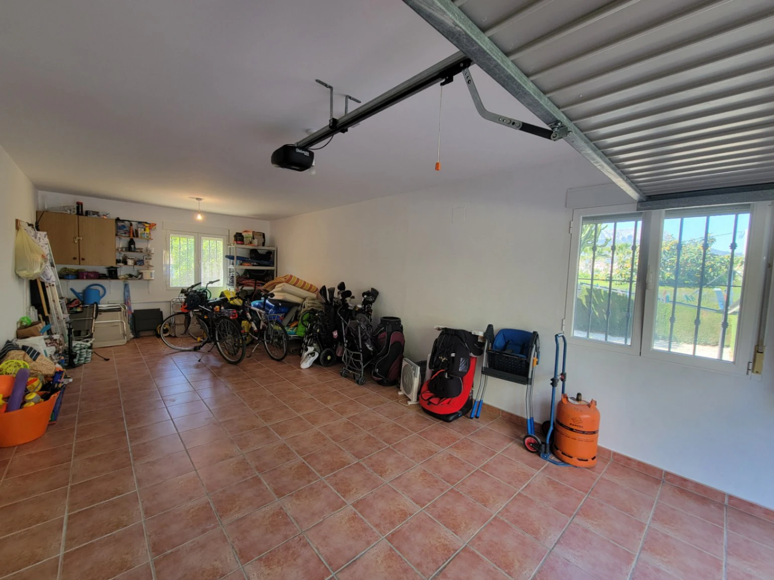 VILLA UBICADA EN MUY BUENA ZONA