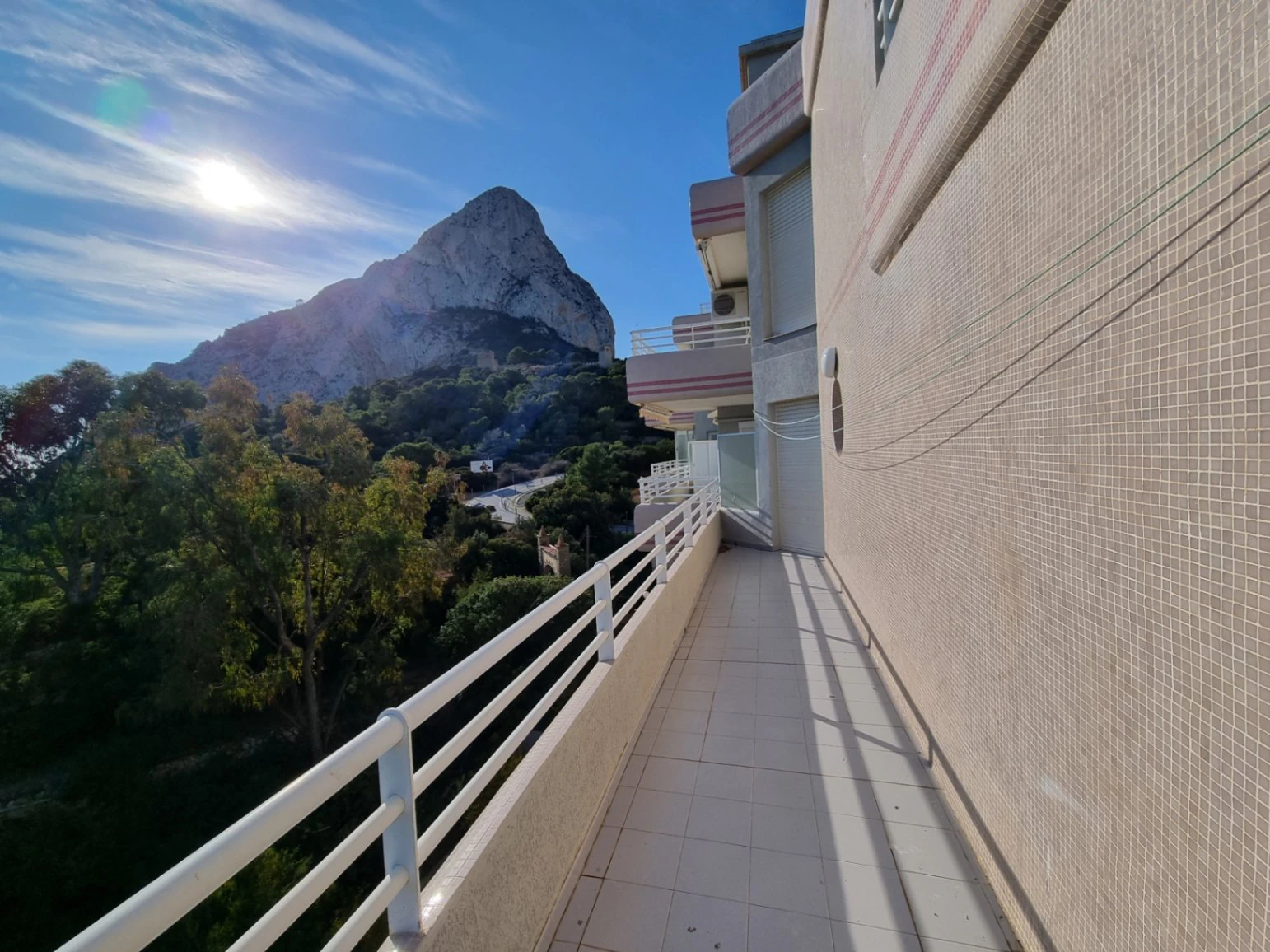 APARTAMENTO SITUADO EN PRIMERA LINEA
