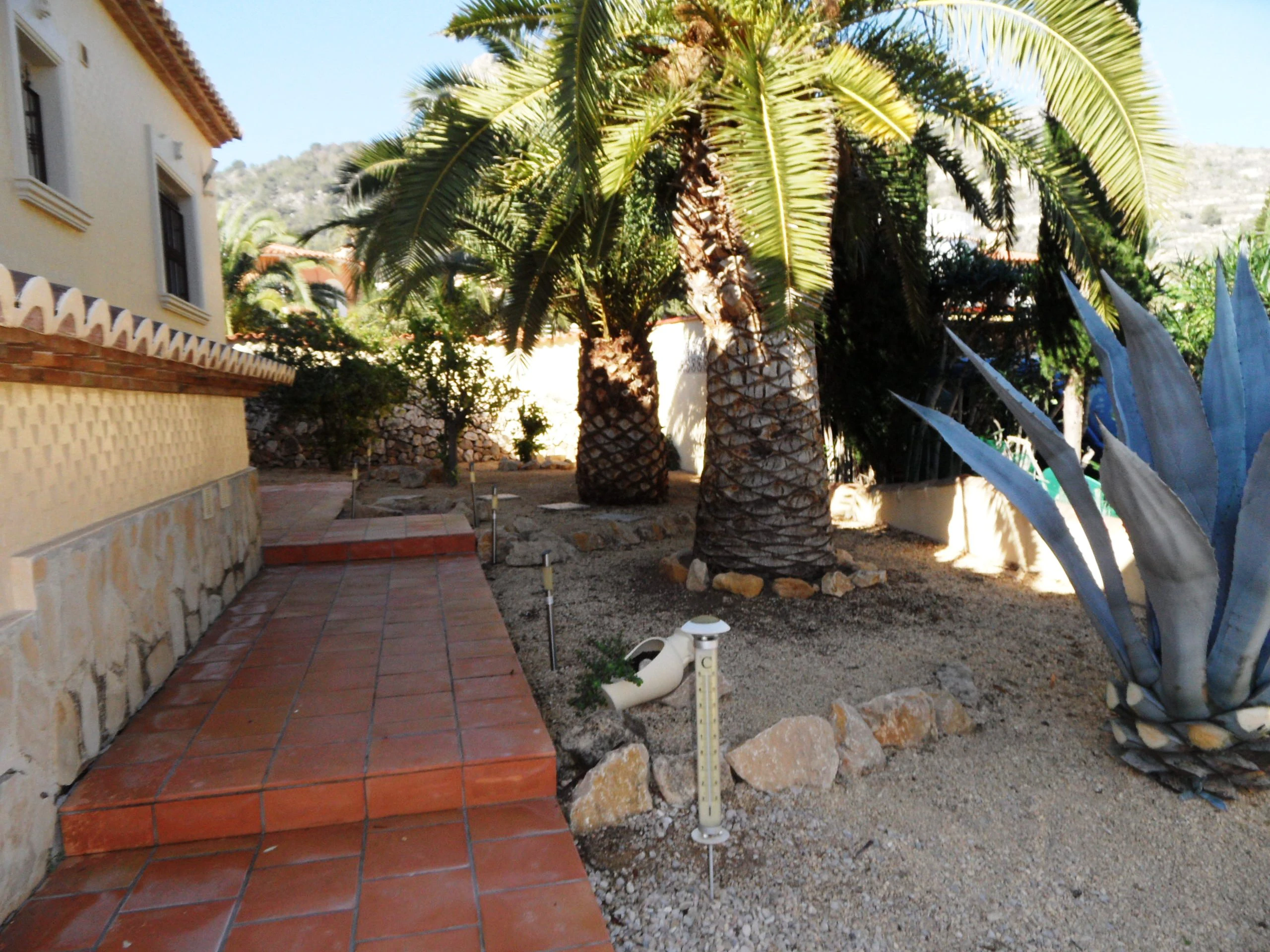 Amplia villa con preciosas vistas.