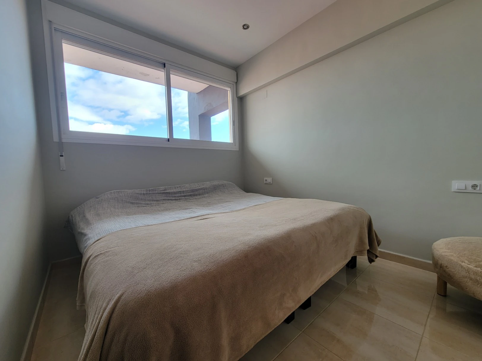 APARTAMENTO CERCA DE TODOS LOS SERVICIOS Y DE LA PLAYA