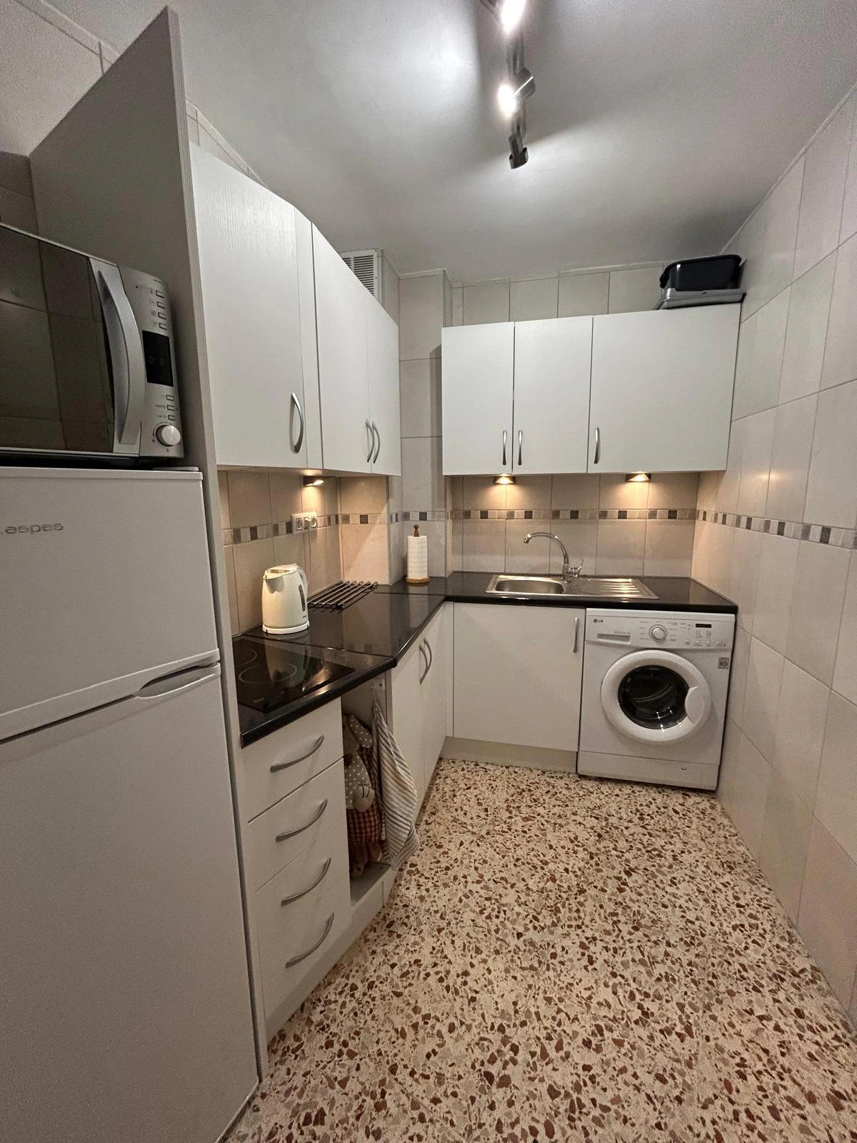 APARTAMENTO CÉNTRICO