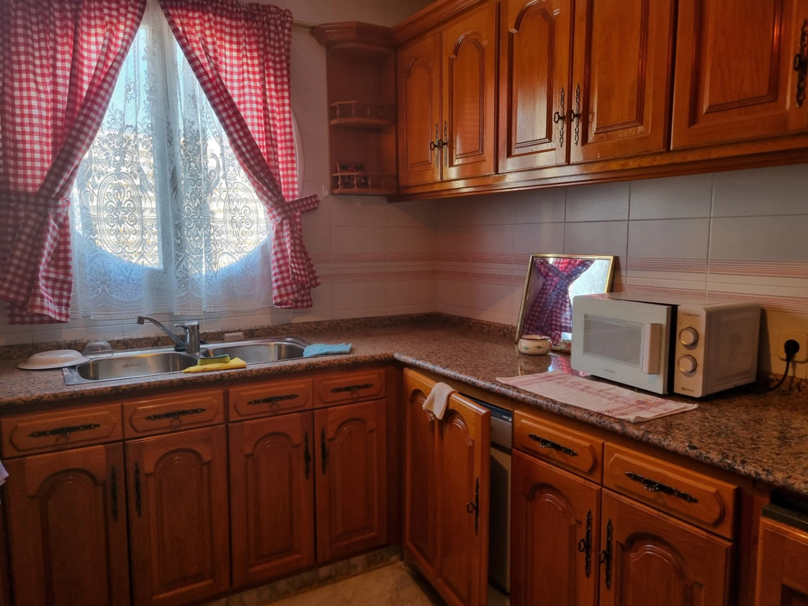 APARTAMENTO SITUADO EN PRIMERA LINEA
